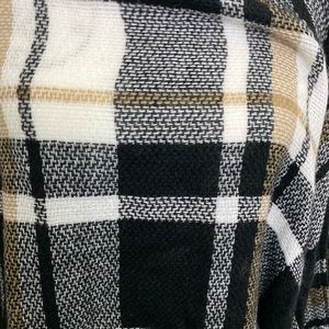 4/$30 Plaid poncho